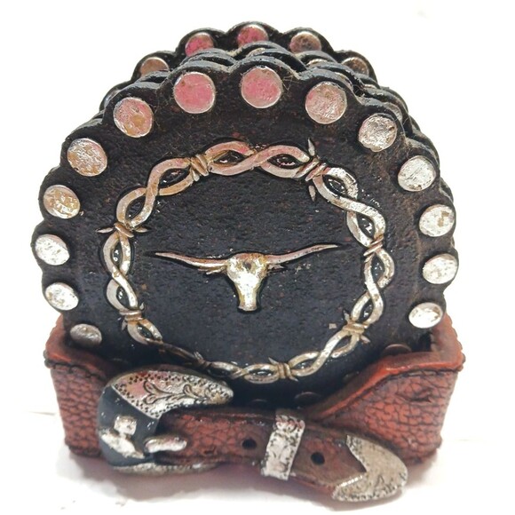 Western Set of 4 Coasters Longhorn Barbed Wire Belt Look Holder Leather Look - Picture 1 of 11